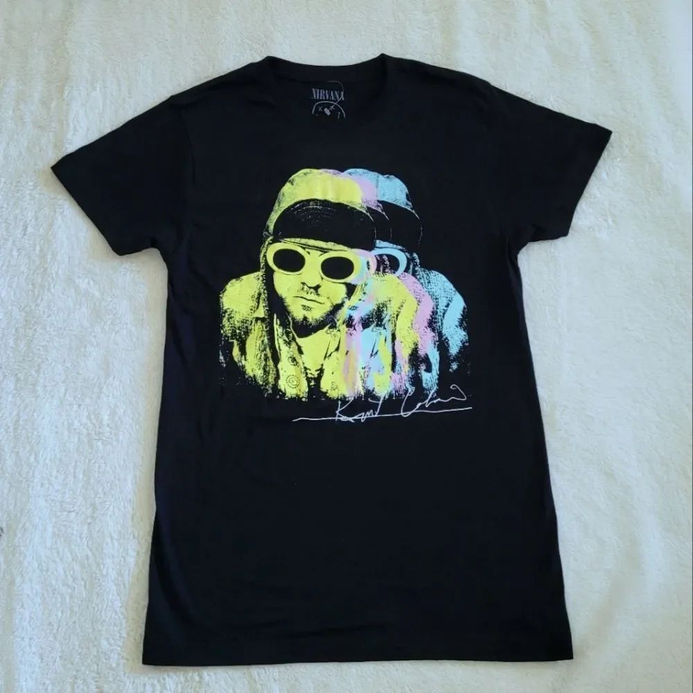 NIRVANA'S☸️ Kurt Cobain Triple3️⃣ Exposure📸 Tee👕